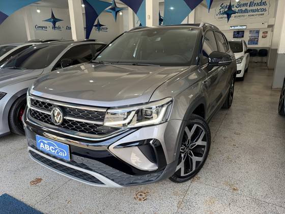 VOLKSWAGEN TAOS 1.4 250 TSI TOTAL FLEX HIGHLINE AUTOMÁTICO